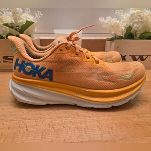 Hoka One One Men's Clifton 9 Running Shoe Solar Flare/Lettuce Size 9D